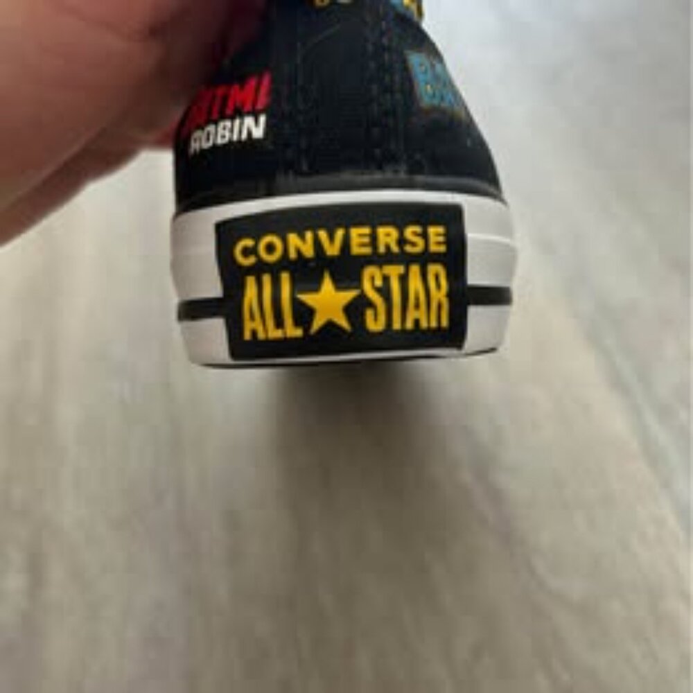 Shoes/sneakers - Picture 4 of 7